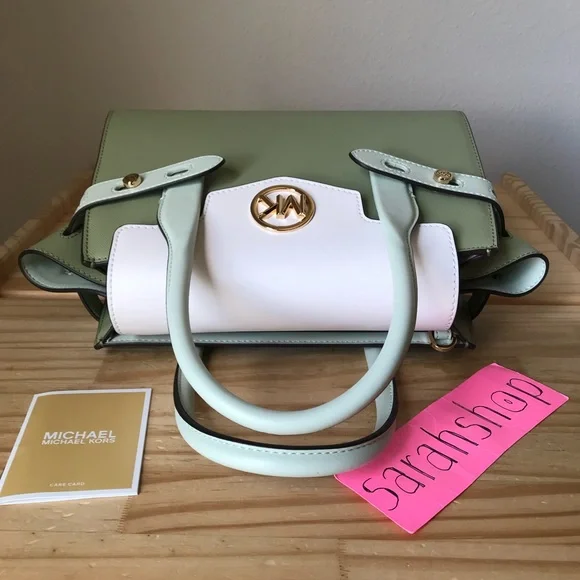 🌼Michael Kors Purse
